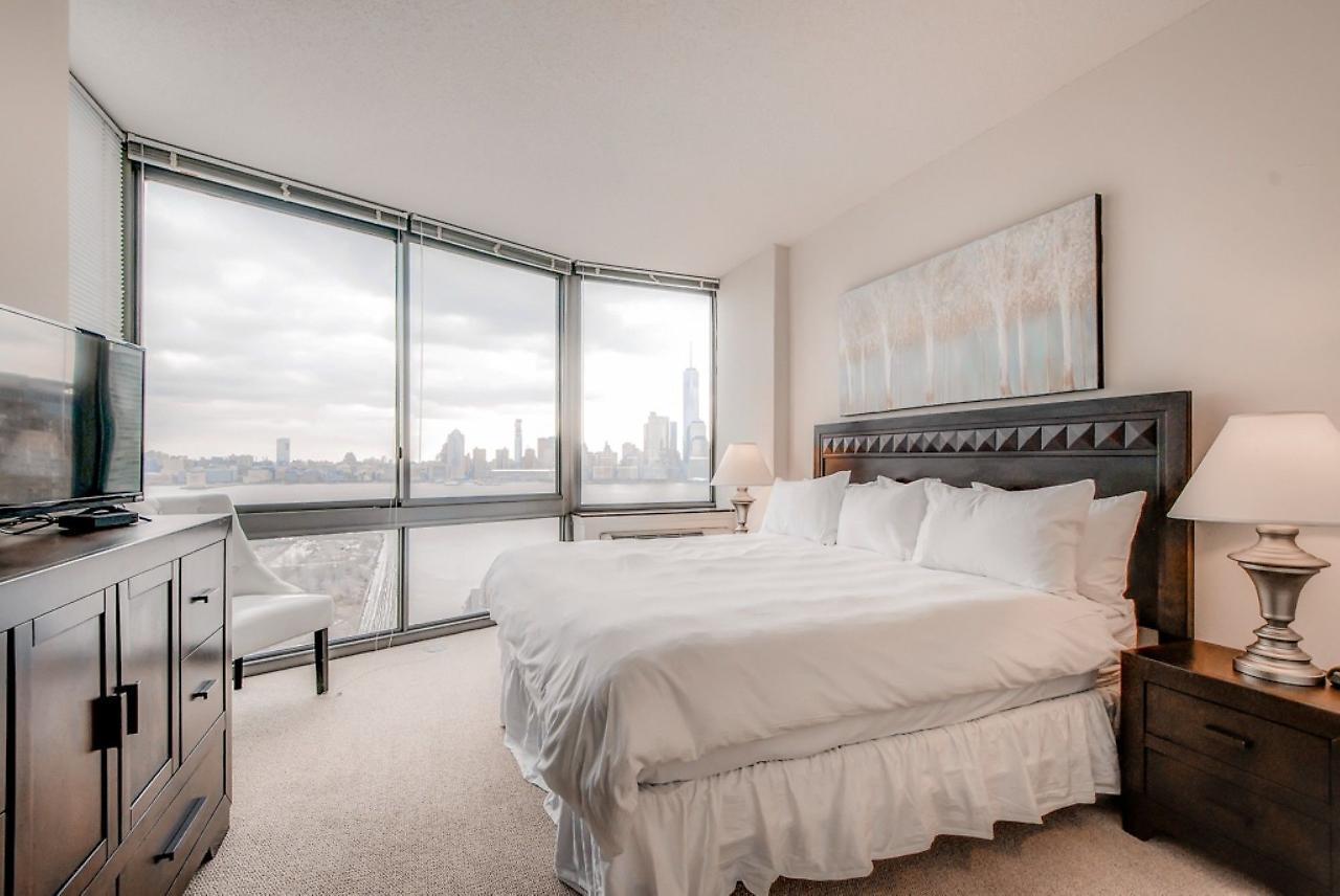 Global Luxury Suites At Metropolitan 泽西 外观 照片
